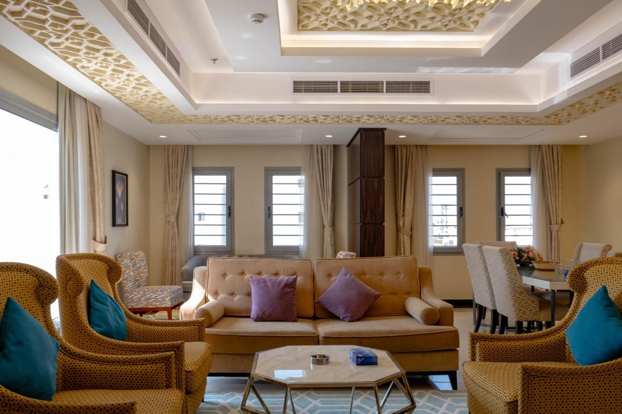 Hotel Nersyan Taiba *